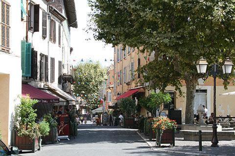 Warblers View Apartment Biot Exterior foto